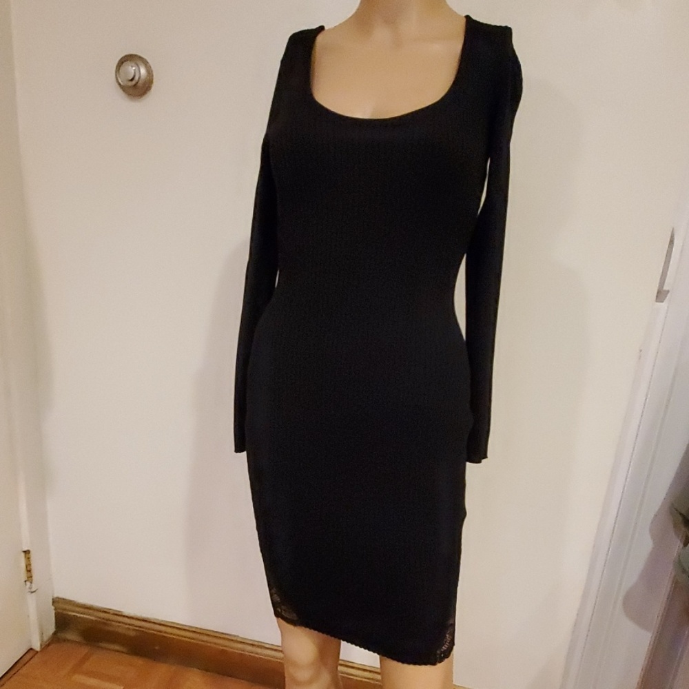 🆕️👗🔥GUESS BLACK DRESS - Picture 4 of 5